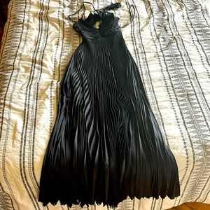 Brand new, never been worn ALC Aries dress in black, size 4